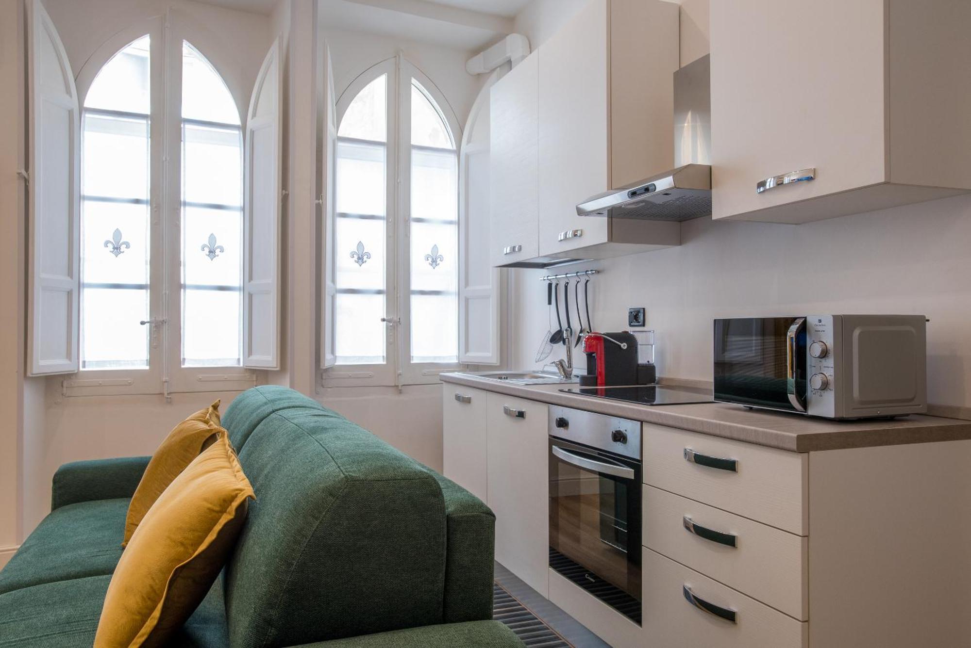 Apartment In The City Centre กาญารี ภายนอก รูปภาพ