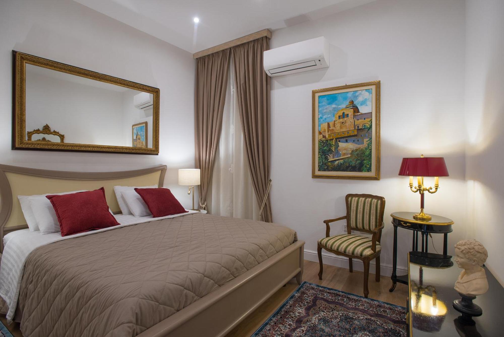 Apartment In The City Centre กาญารี ภายนอก รูปภาพ