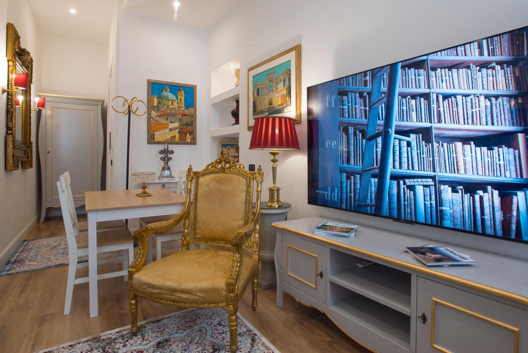 Apartment In The City Centre กาญารี ภายนอก รูปภาพ